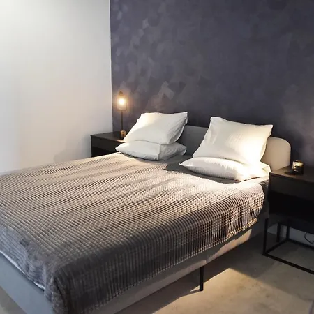 Old Town Granaria Apartment *